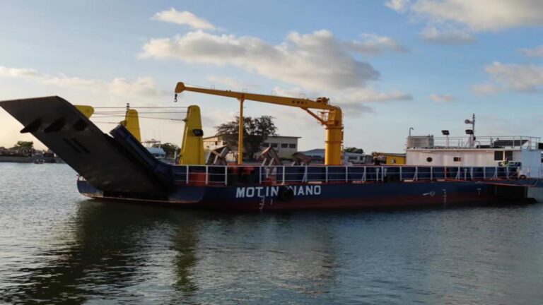 tugbarges